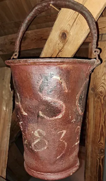 Feuerlöscheimer aus Leder von 1832